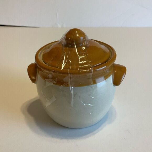 Vintage Holly Hobbie “Country Living” Stoneware Jar. - Picture 3 of 16